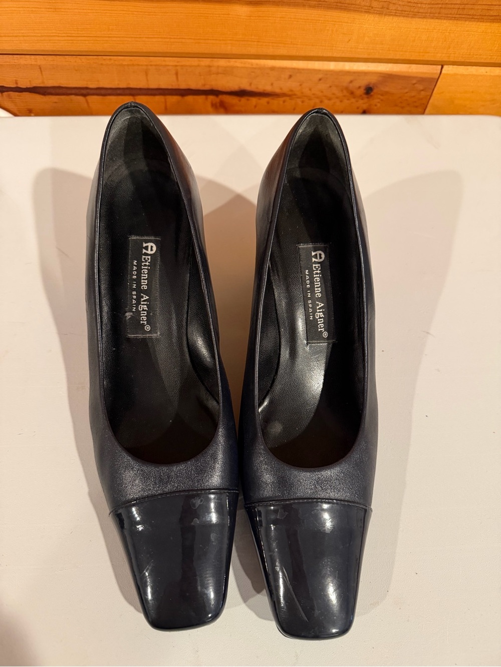 Etienne Aigner Black Leather and Patent Cap-Toe Pumps Size 10 M